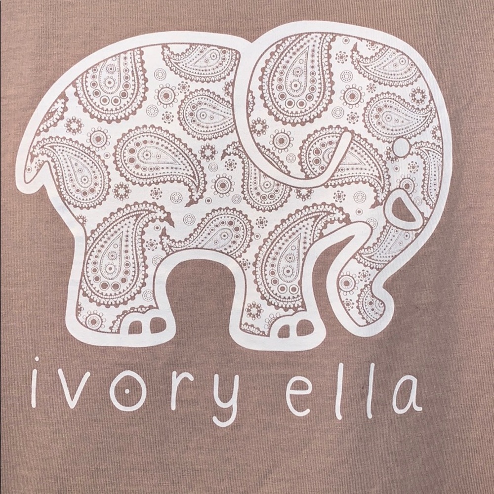 Women’s long sleeve ivory Ella shirt size small